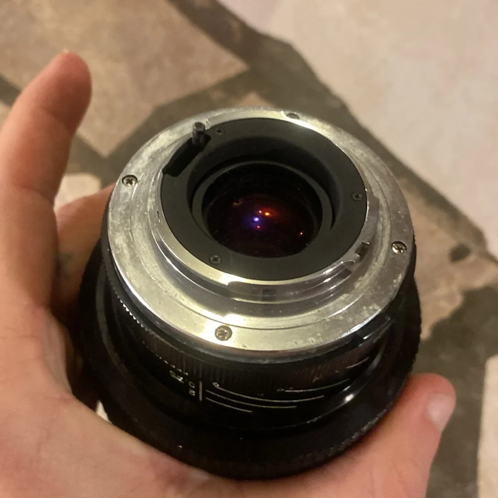 Camera lenses askin 150 obo. Open for trade